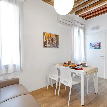 Ca' Dell'Arciere Apartments Venice Room photo